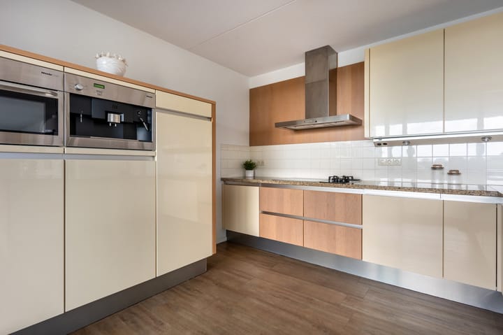 Foto 9 van Wilhelminastraat 55-H