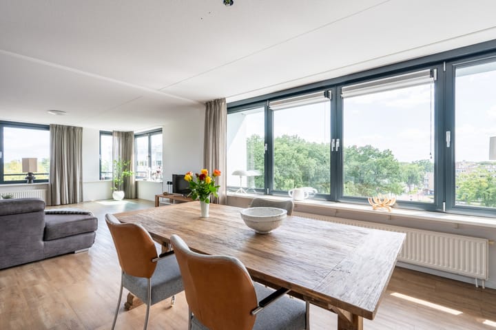 Foto 15 van Wilhelminastraat 55-H