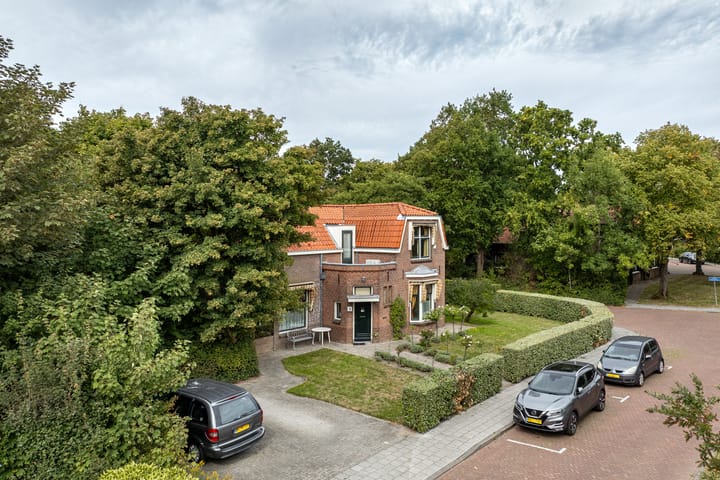 Photo 11 of Julianalaan 5