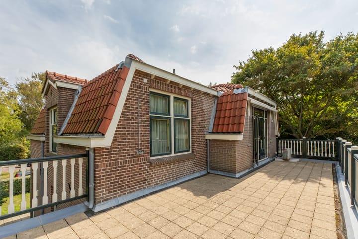 Photo 34 of Julianalaan 5