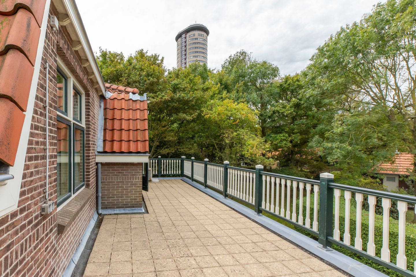 Foto 35 van Julianalaan 5