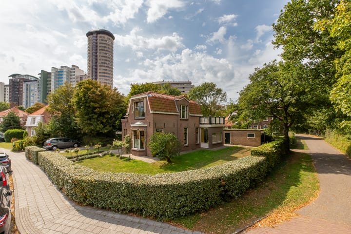 Photo 39 of Julianalaan 5