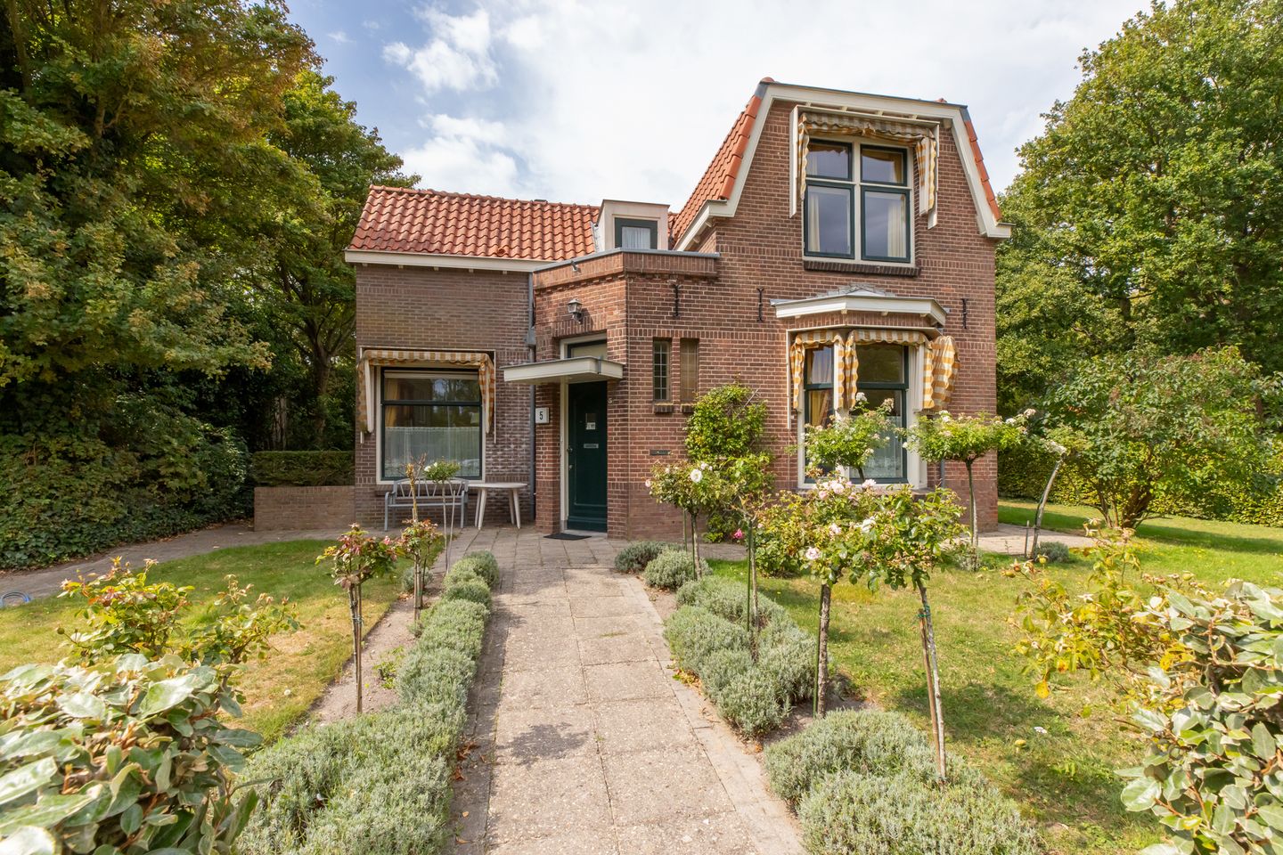 Foto 40 van Julianalaan 5