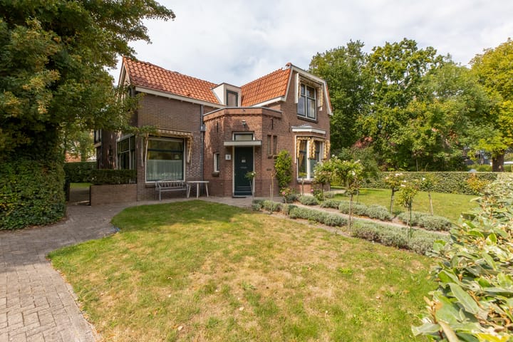 Photo 41 of Julianalaan 5