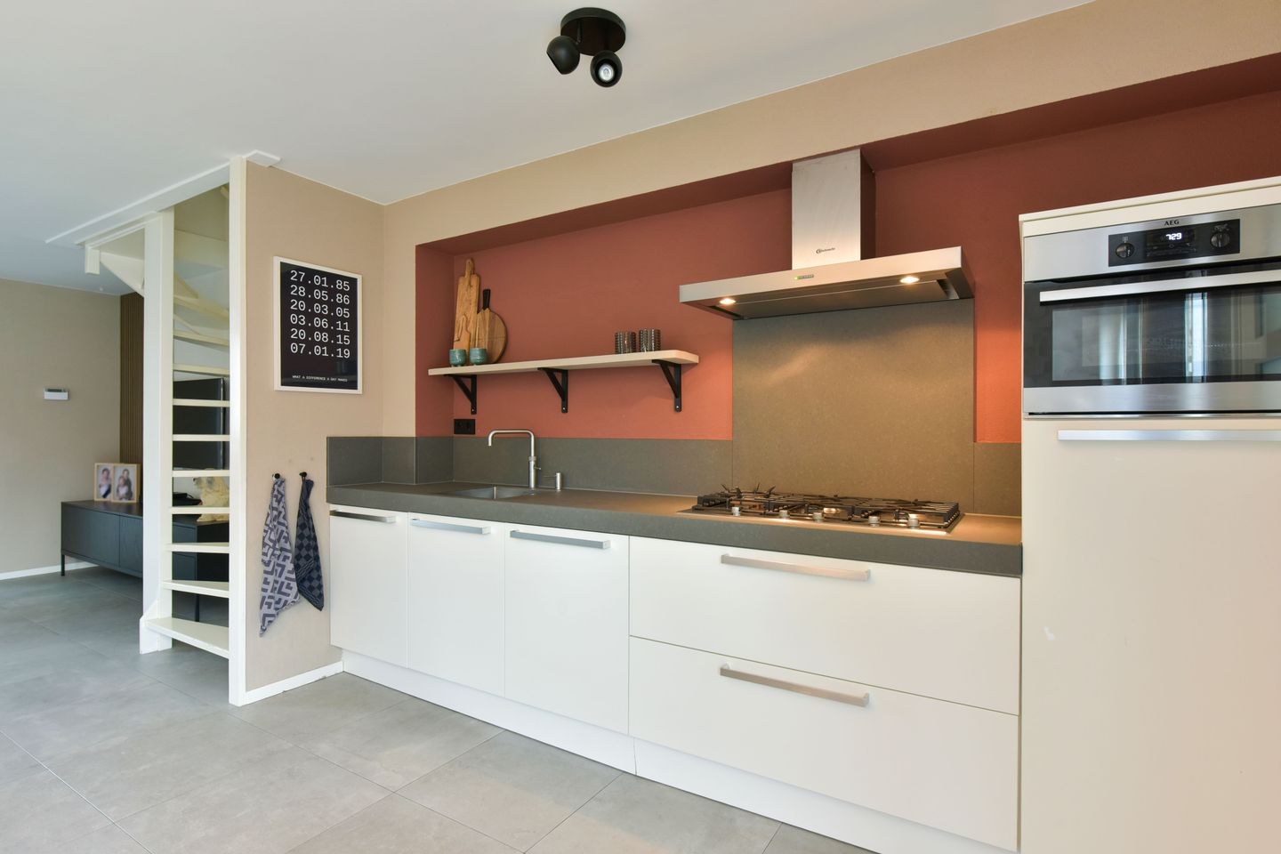 Foto 14 van Verfmolen 9