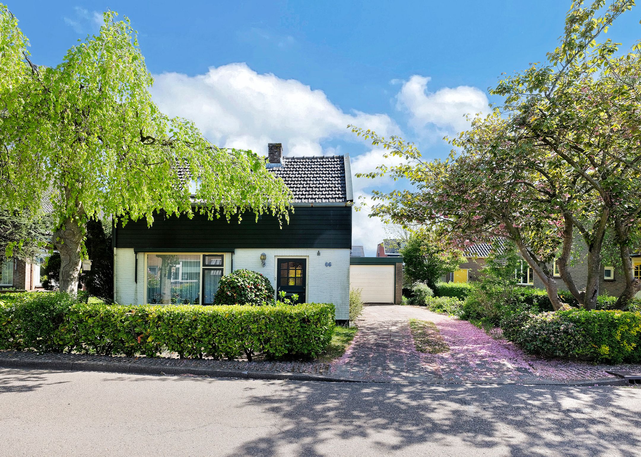 Hogeweg 66 