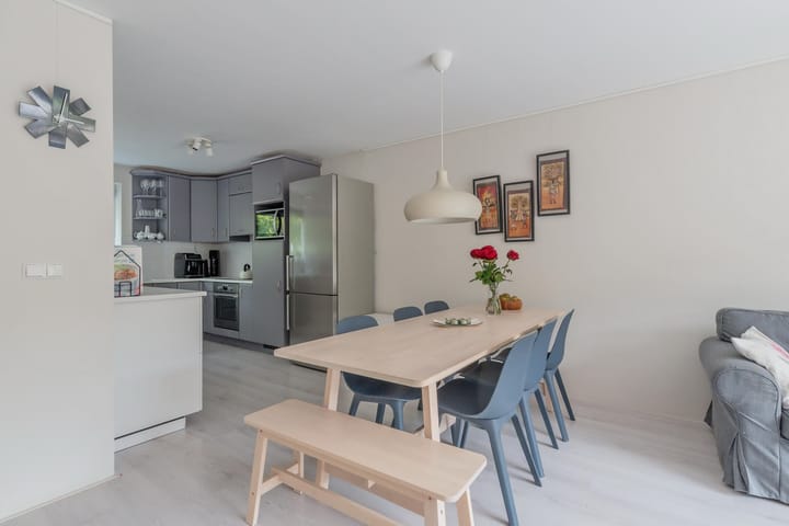 Foto 3 van Anna van Burendreef 49