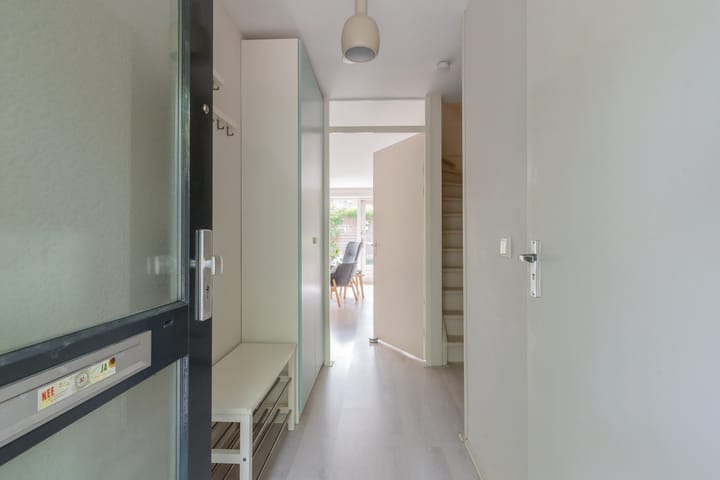 Foto 9 van Anna van Burendreef 49