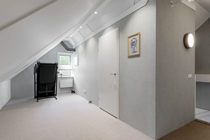 Foto 16 van Miedemahof 9