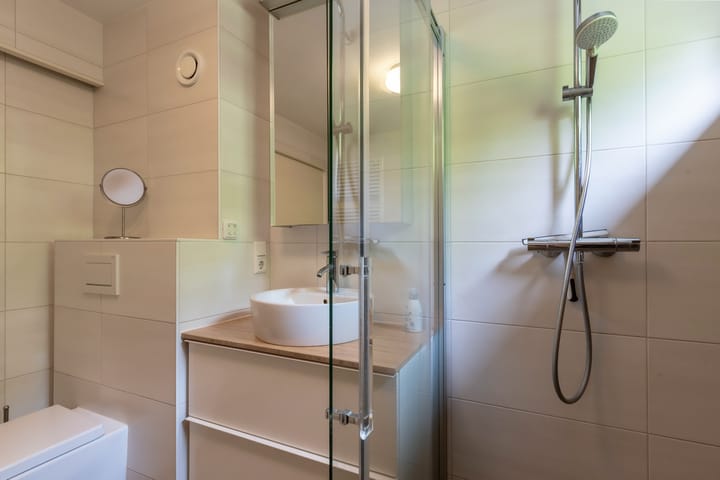 Foto 23 van Anna van Burendreef 49