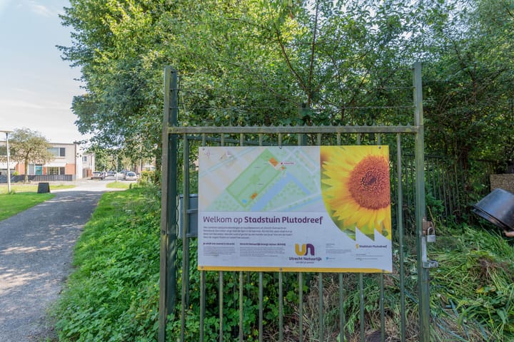 Foto 36 van Anna van Burendreef 49