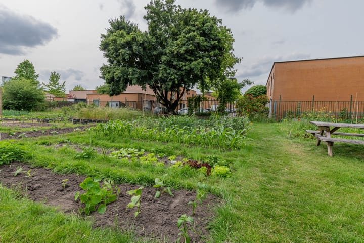 Foto 40 van Anna van Burendreef 49