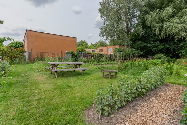 Foto 41 van Anna van Burendreef 49