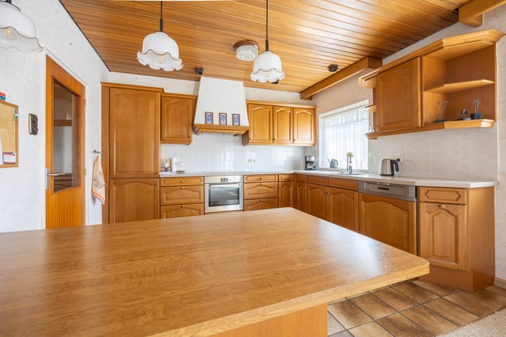 Foto 10 van Meeuwenlaan 7