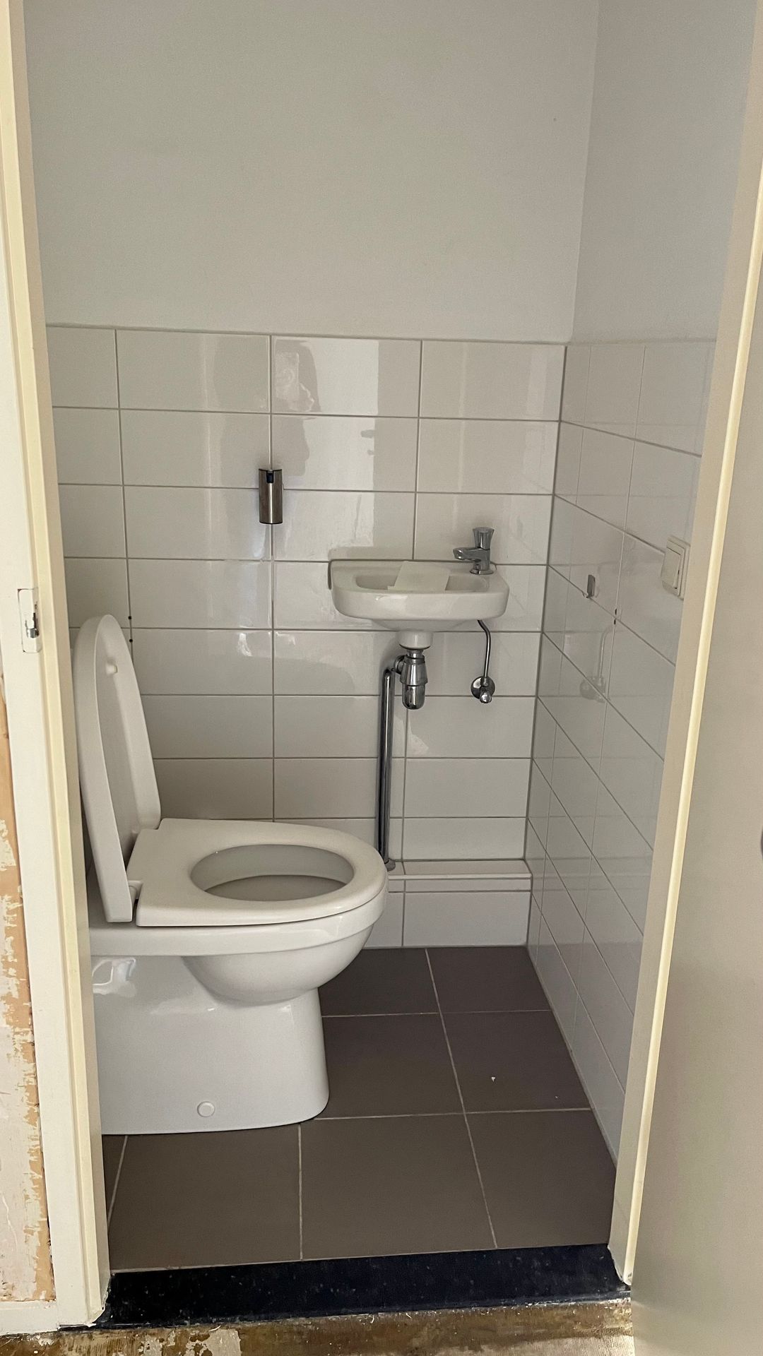 Photo 8 of van Vredenburchweg 767