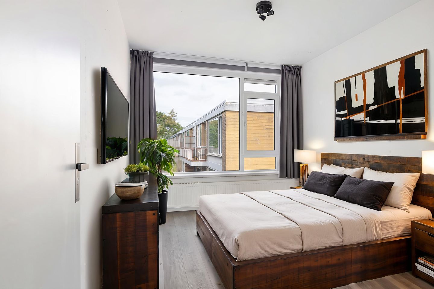 Foto 4 van Van Wijngaardenlaan 57