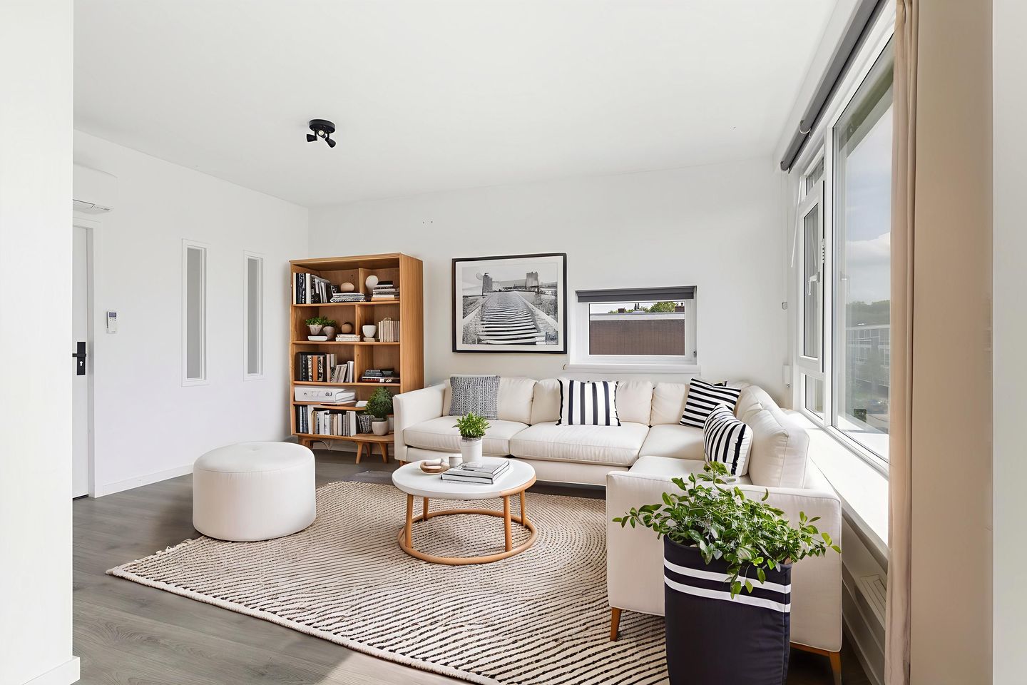 Foto 10 van Van Wijngaardenlaan 57