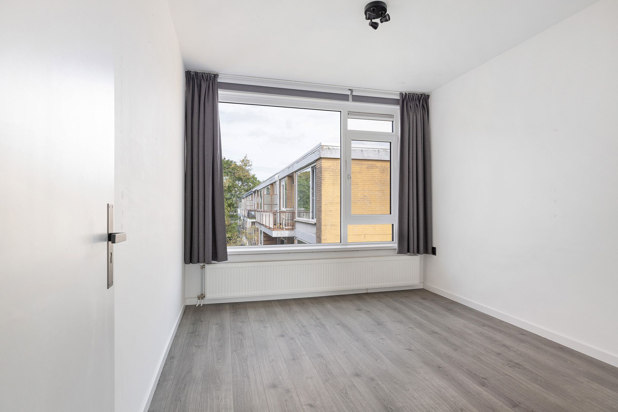 Foto 24 van Van Wijngaardenlaan 57