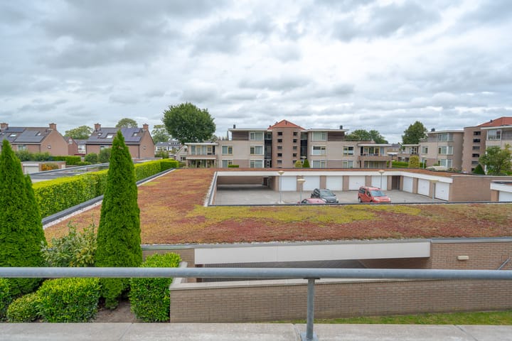 Photo 21 of Jasmijnlaan 12