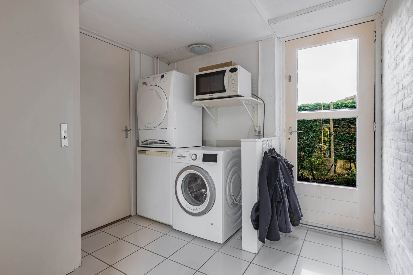 Foto 25 van Sânpaed 3