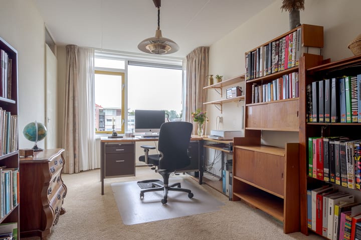 Photo 35 of Jasmijnlaan 12