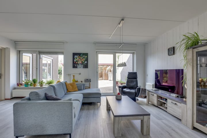 Foto 7 van Roggestraat 4