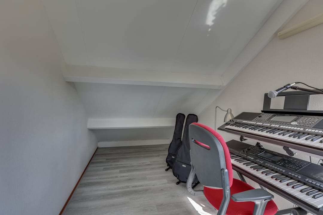 Foto 23 van Roggestraat 4