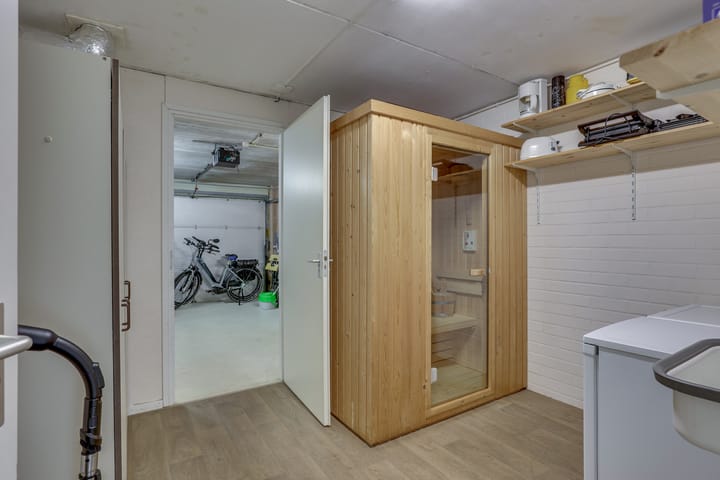 Foto 25 van Roggestraat 4