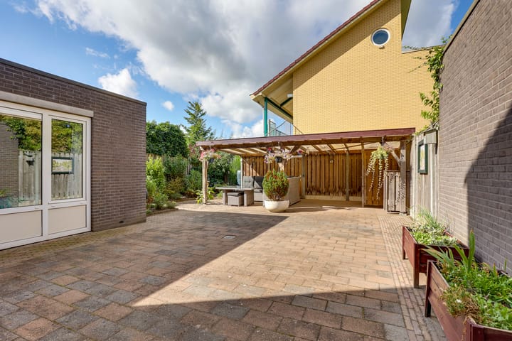 Foto 30 van Roggestraat 4