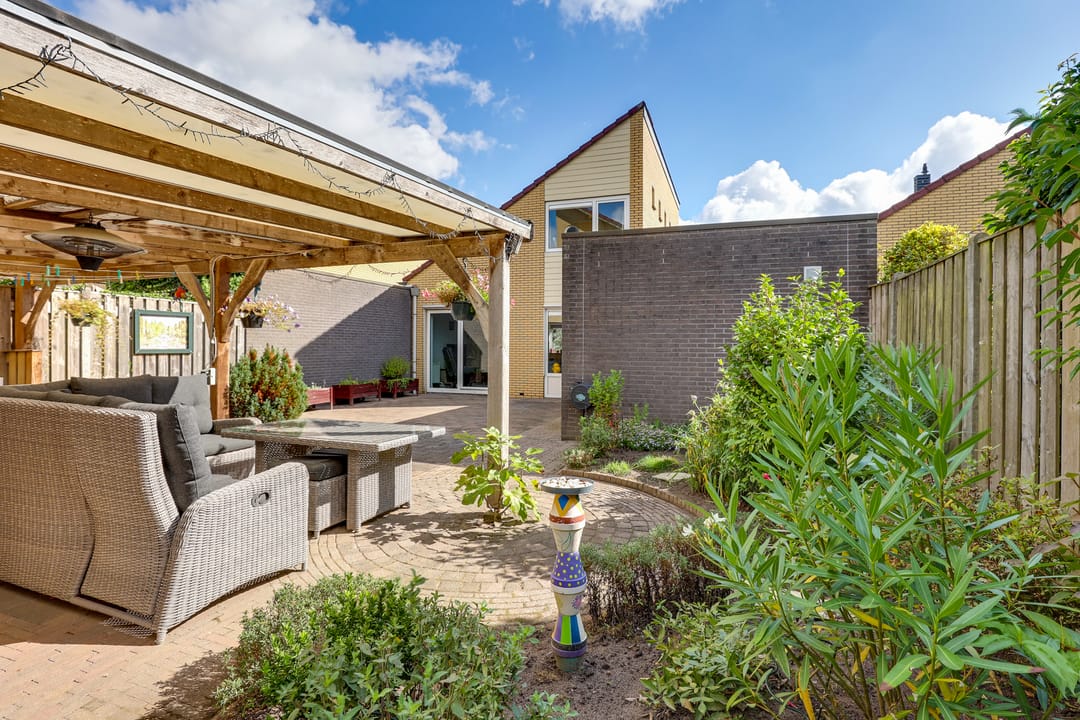 Foto 32 van Roggestraat 4