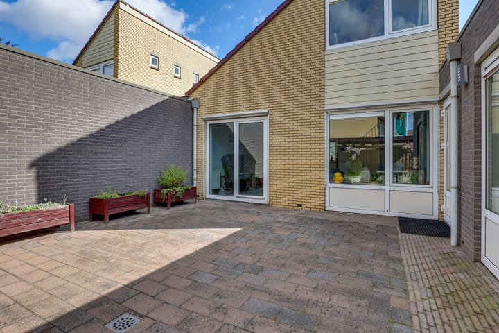 Foto 34 van Roggestraat 4