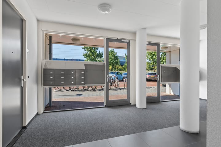 Photo 30 of Louis Armstronglaan 702