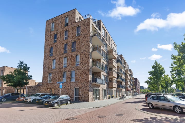 Photo 35 of Louis Armstronglaan 702