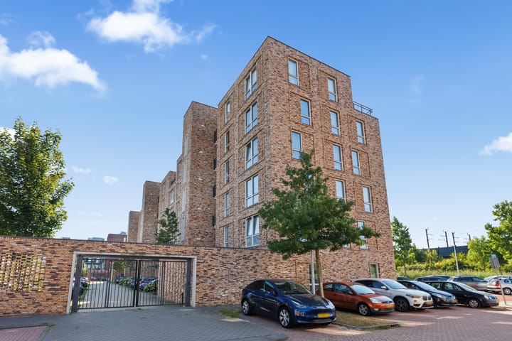 Photo 36 of Louis Armstronglaan 702