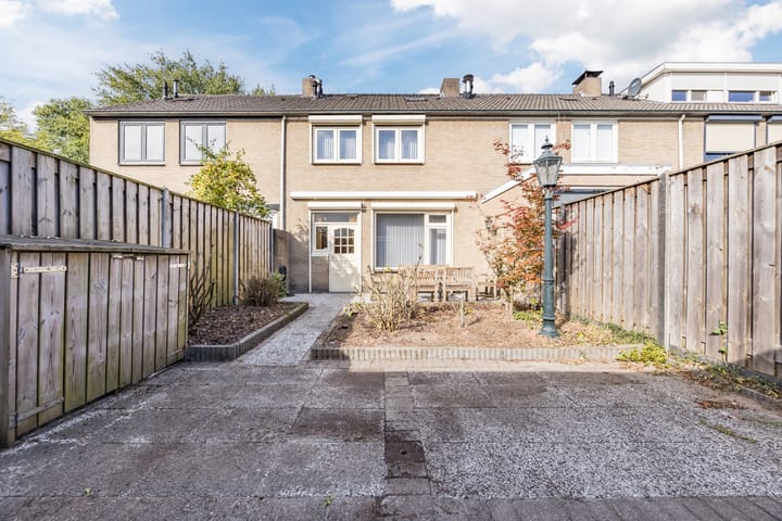 Foto 30 van Van Gilslaan 37