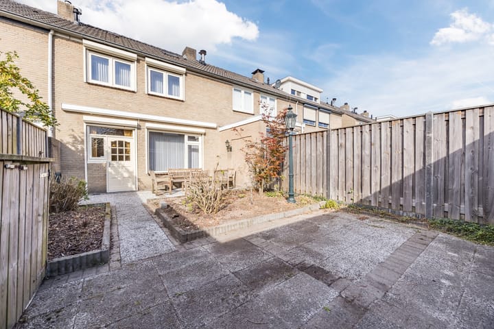 Foto 31 van Van Gilslaan 37