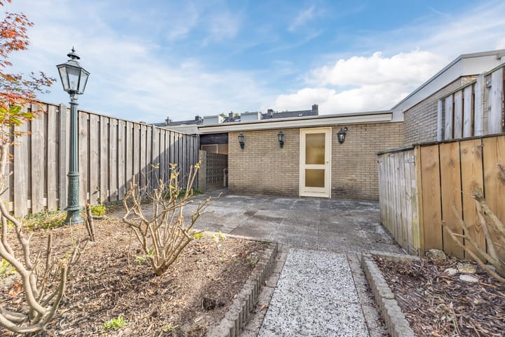 Foto 32 van Van Gilslaan 37