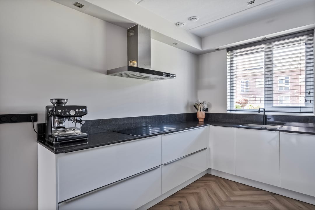 Photo 13 of Toutenburgstraat 46