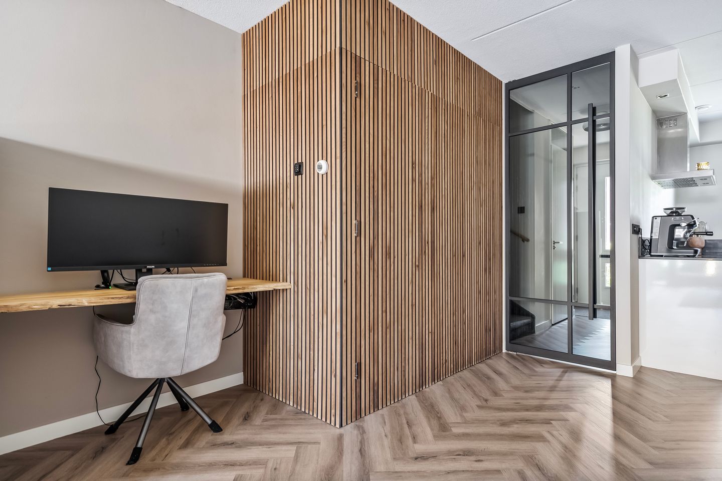 Photo 20 of Toutenburgstraat 46