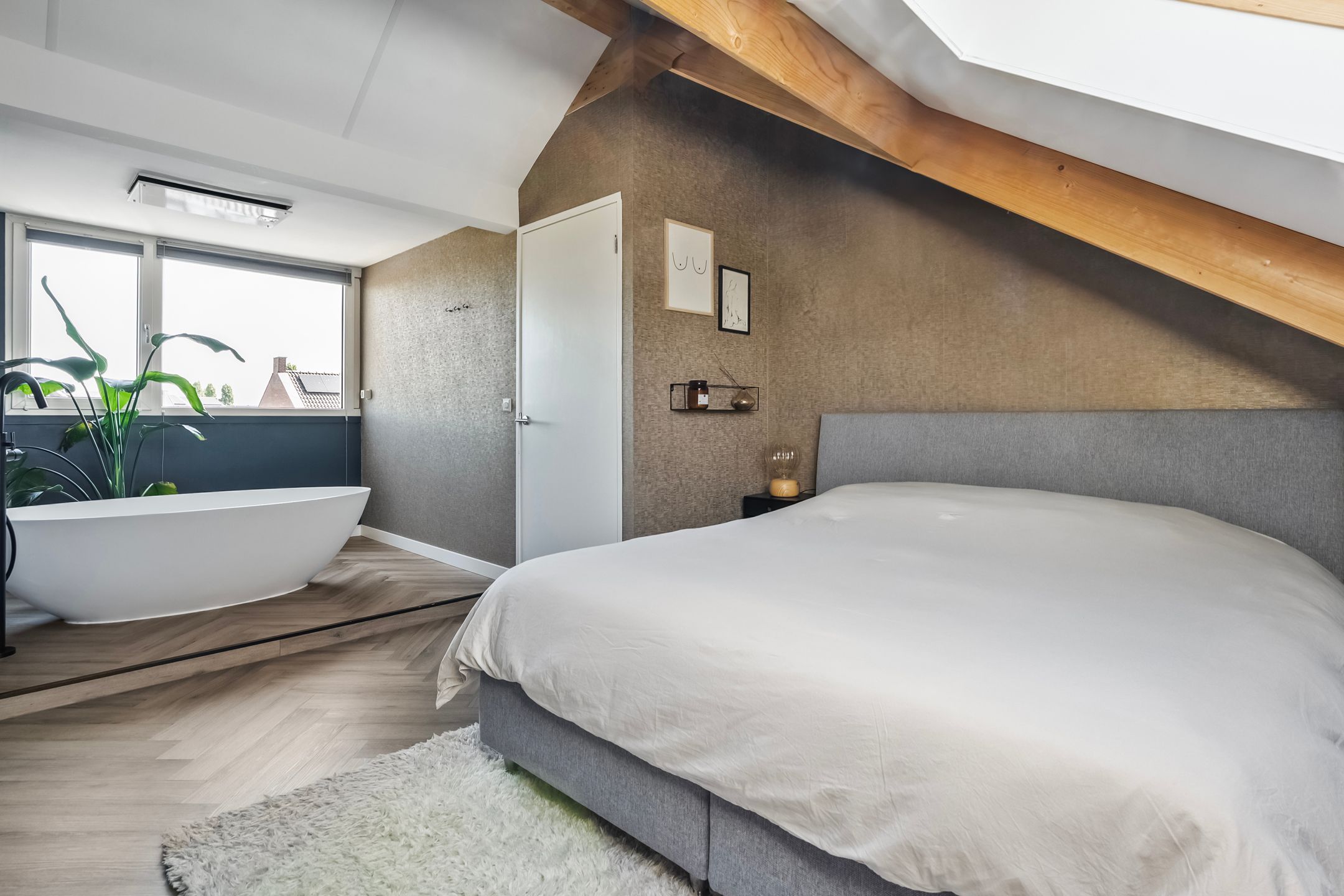 Photo 36 of Toutenburgstraat 46