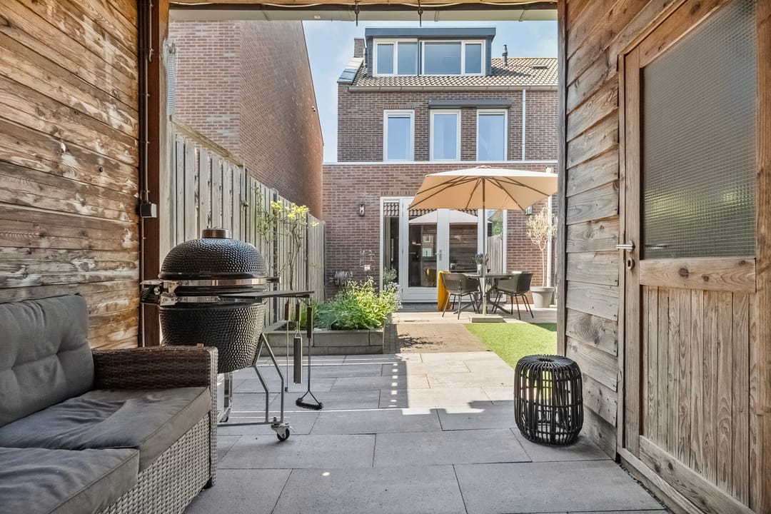 Photo 43 of Toutenburgstraat 46