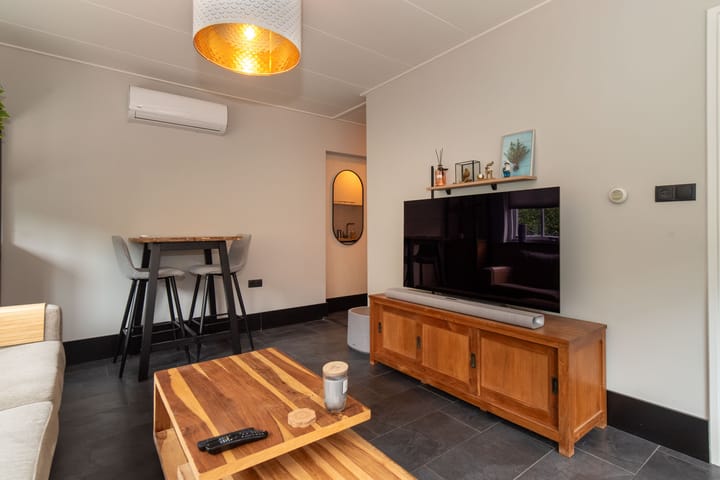 Foto 44 van Denekamperstraat 52