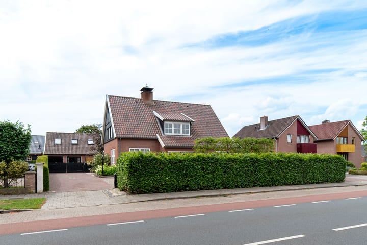 Foto 75 van Denekamperstraat 52