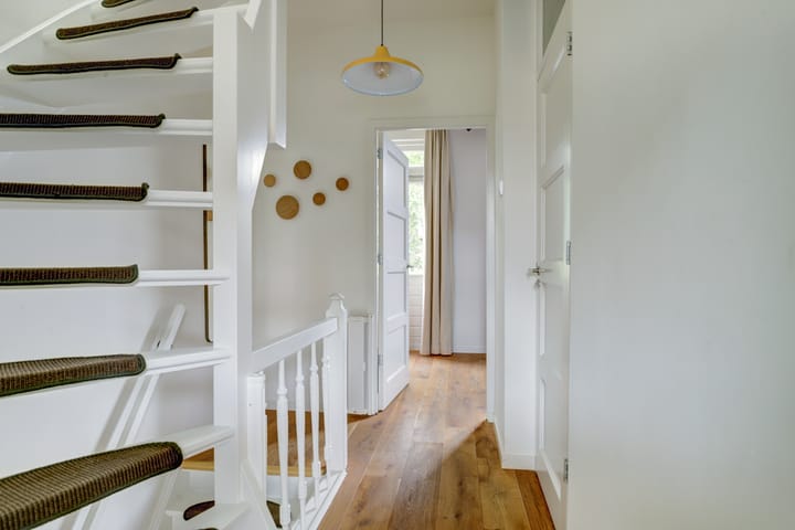 Foto 30 van Esdoornstraat 46