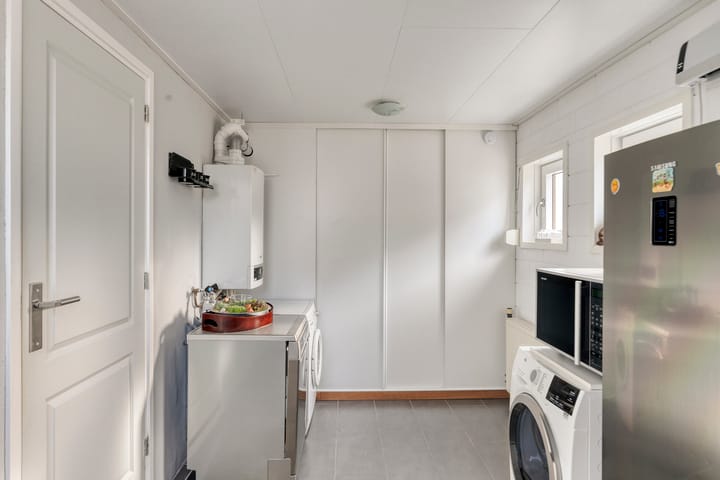 Photo 6 of Brugstraat 41