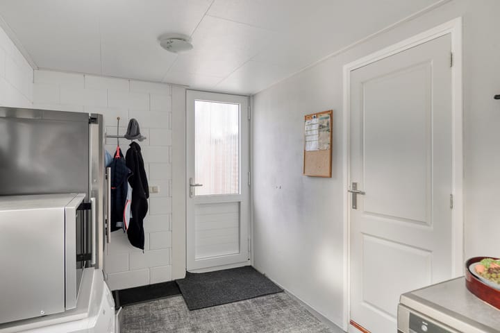 Photo 7 of Brugstraat 41