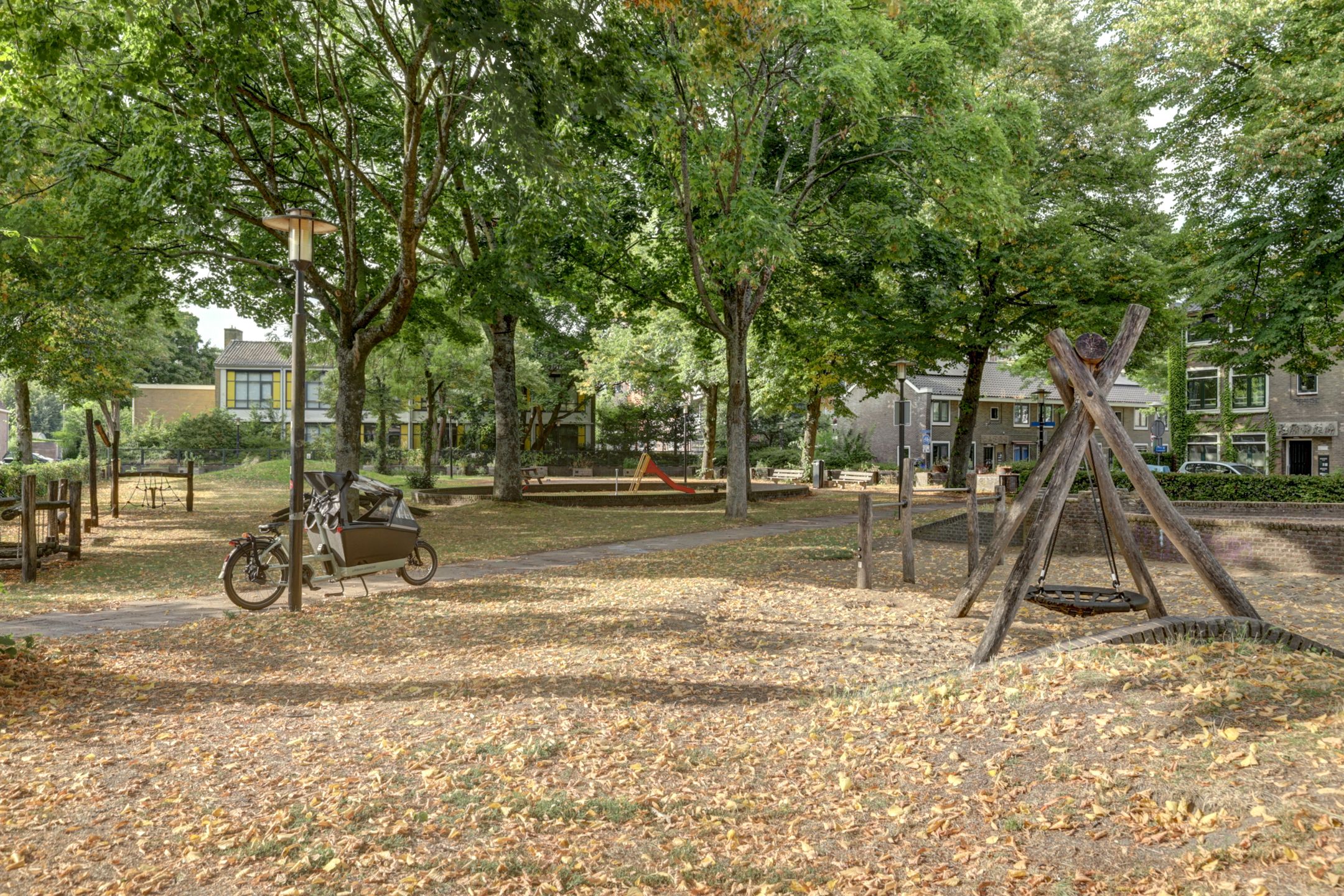 Foto 39 van Esdoornstraat 46