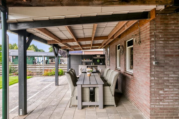 Photo 14 of Brugstraat 41