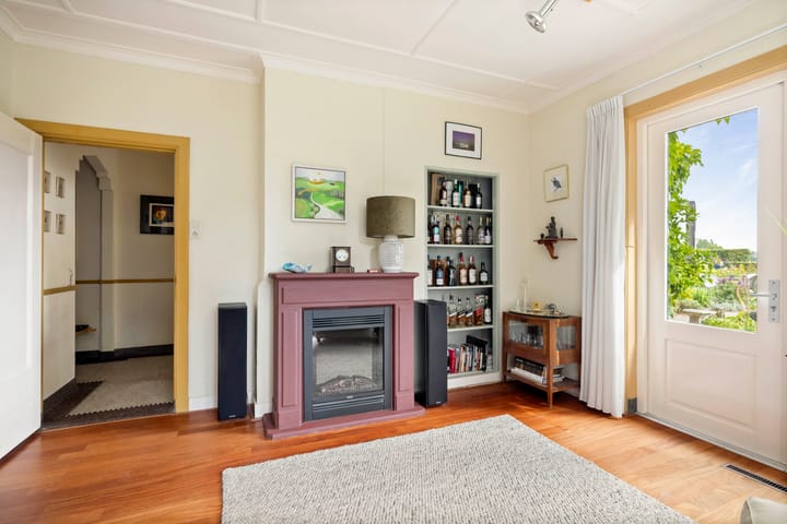 Photo 13 of Ruurloseweg 6