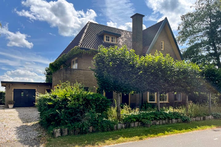 Photo 61 of Ruurloseweg 6